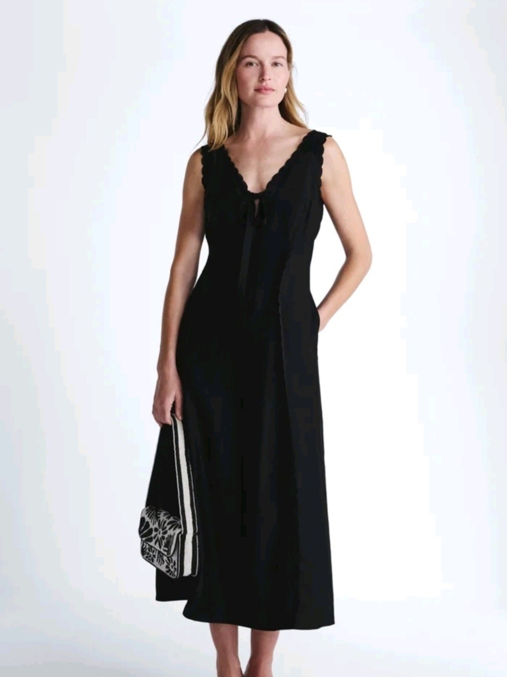 Scalloped V-Neck Black Maxi Dress with Tie Detail